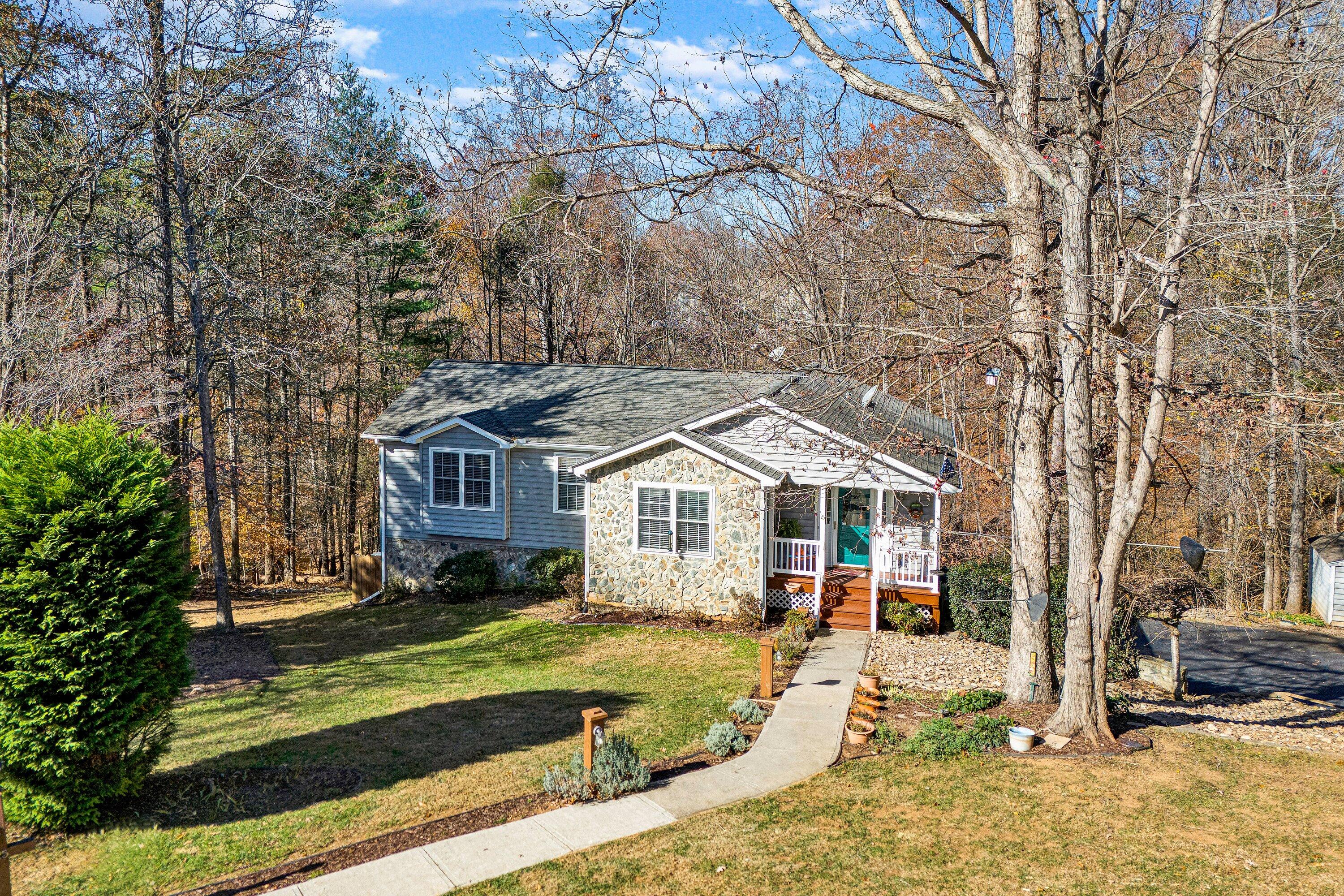 25 Walnut Landing Circle Hardy, VA 24101 - Photo 54 of 56 Exterior Front