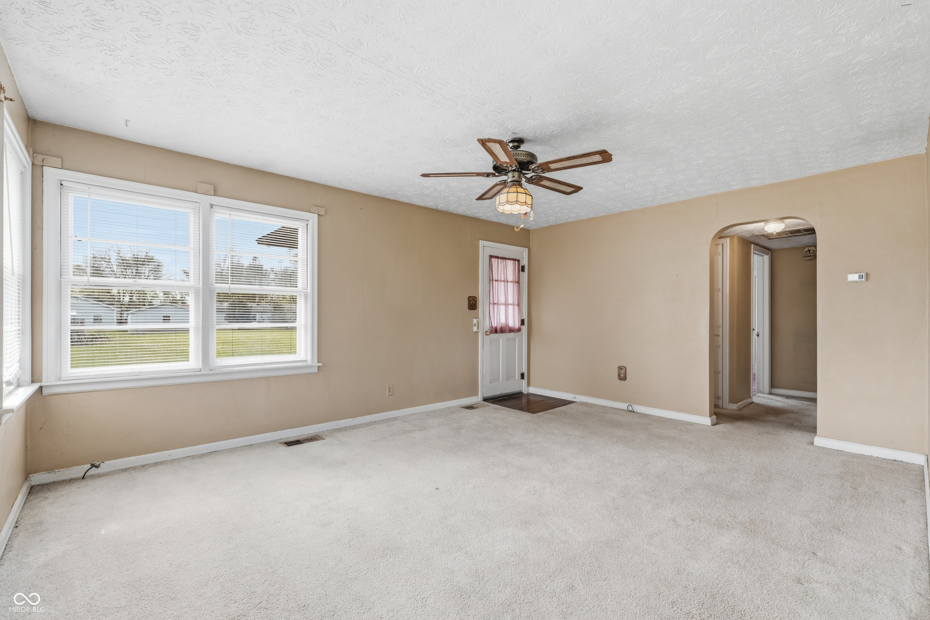 301 South McCarty Street Fortville, IN 46040 - Photo 6 of 21