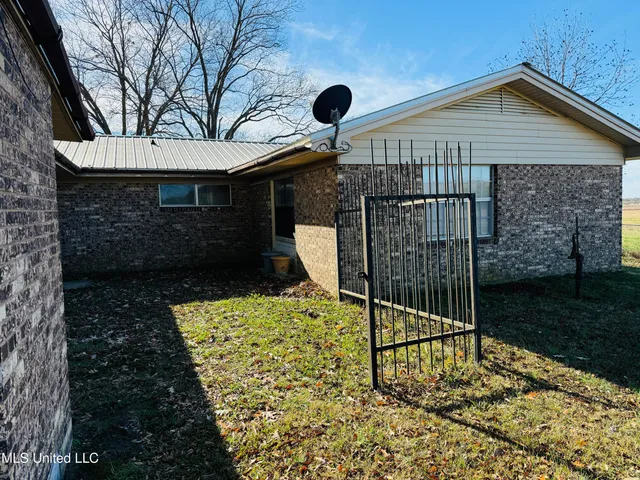 $2,250,000 | 35 Mississippi, Kosciusko, MS 39090