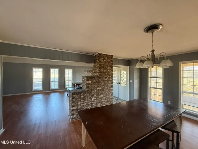 $2,250,000 | 35 Mississippi, Kosciusko, MS 39090