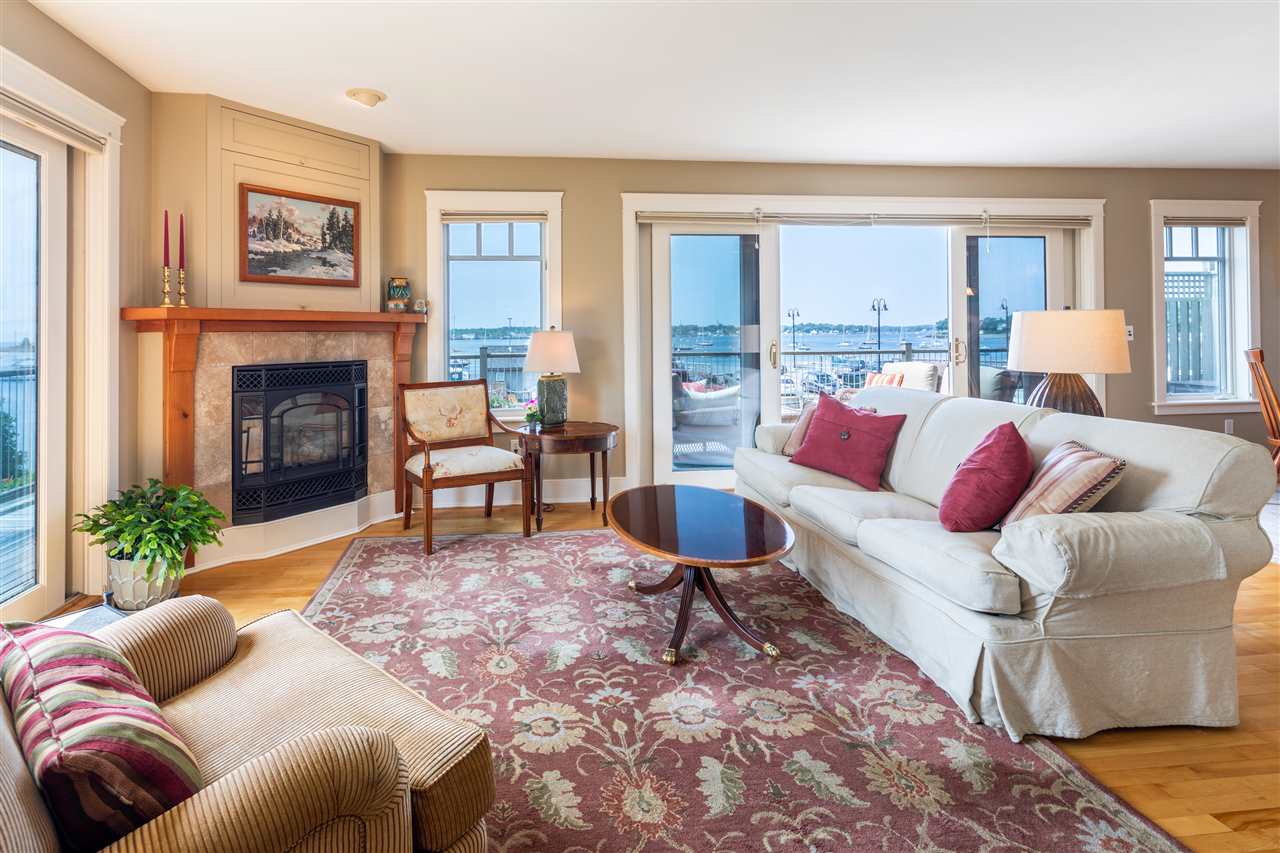 96 Pepperrell Road Kittery, ME 03905 - Photo 12 of 29