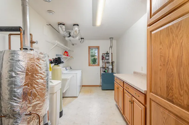 $265,000 | 220 6th Street Northeast, Montgomery, MN 56069