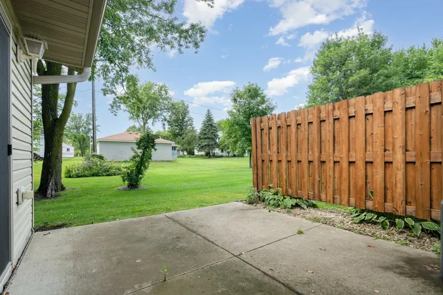 $265,000 | 220 6th Street Northeast, Montgomery, MN 56069