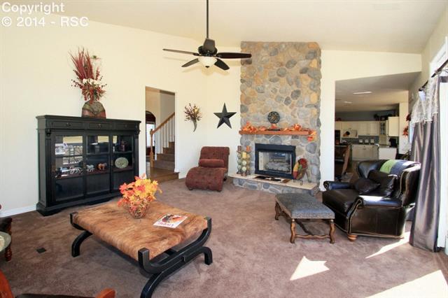 18460 Spruce Road Monument, CO 80132 - Photo 11 of 25