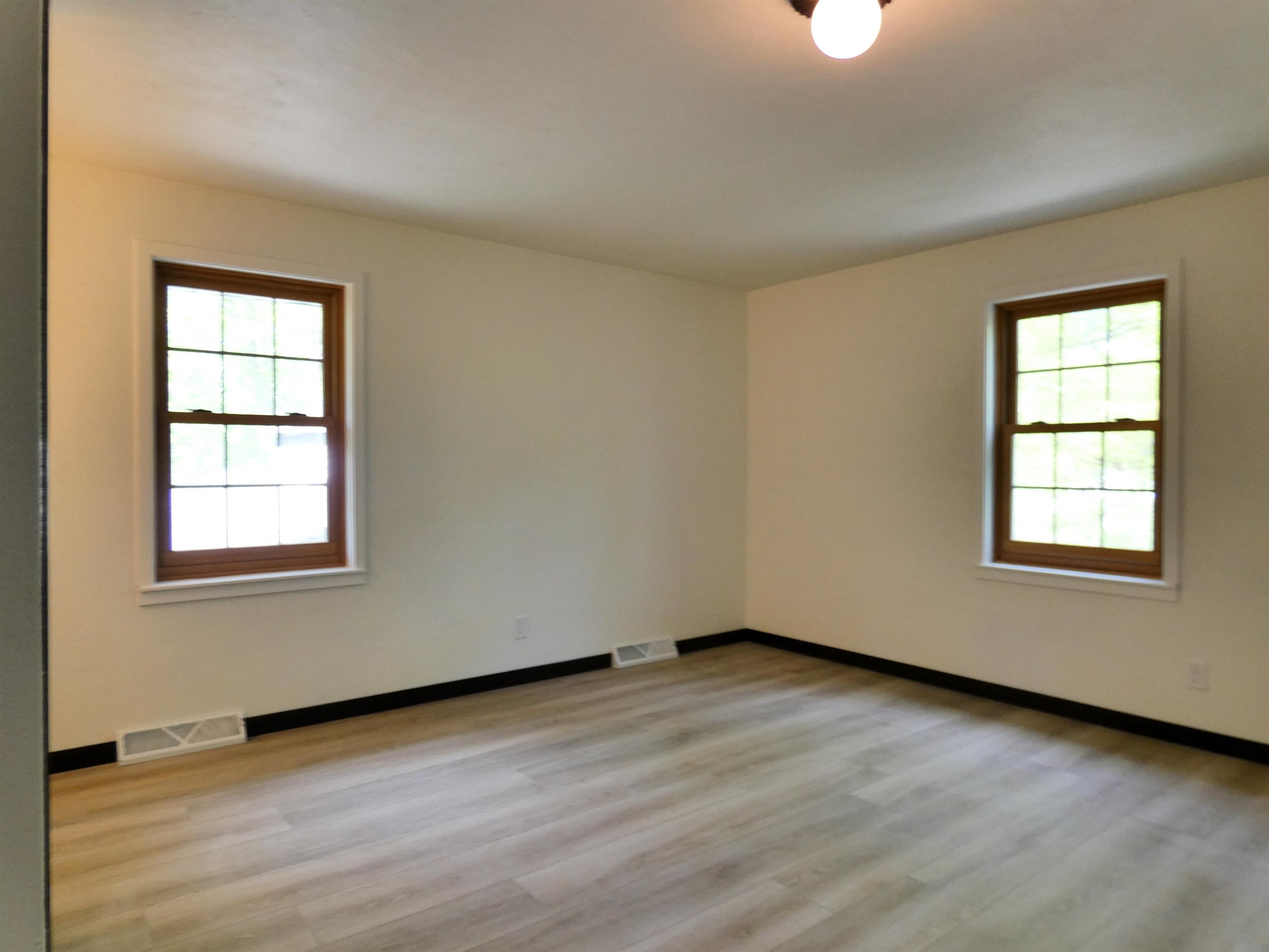 455 Bialozynski Road Pulaski, WI 54162 - Photo 36 of 54