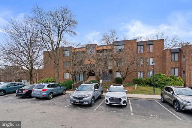 $250,000 | 8717 Hayshed Lane, Unit 32, Columbia, MD 21045