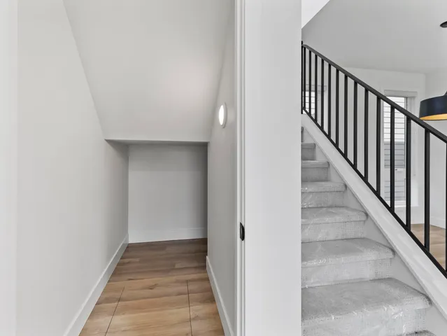 $674,900 | 9405 South Cypress Place, Oak Creek, WI 53154