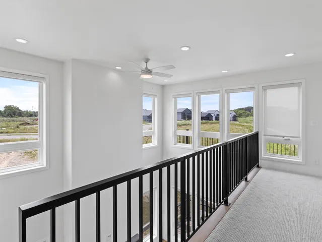 $674,900 | 9405 South Cypress Place, Oak Creek, WI 53154