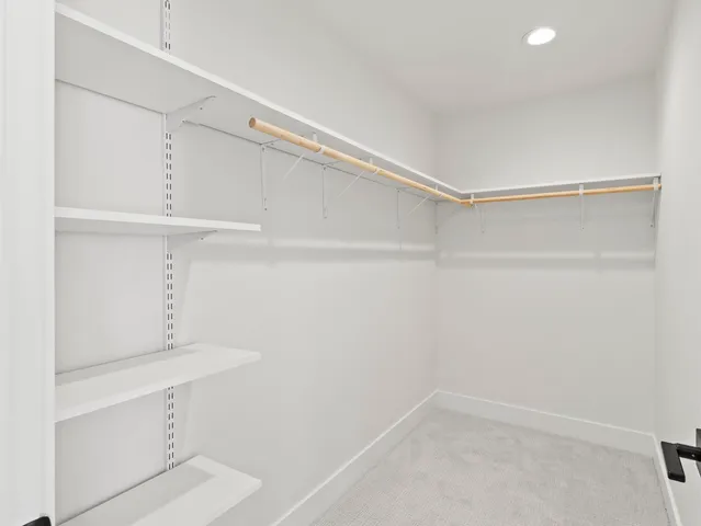 $674,900 | 9405 South Cypress Place, Oak Creek, WI 53154