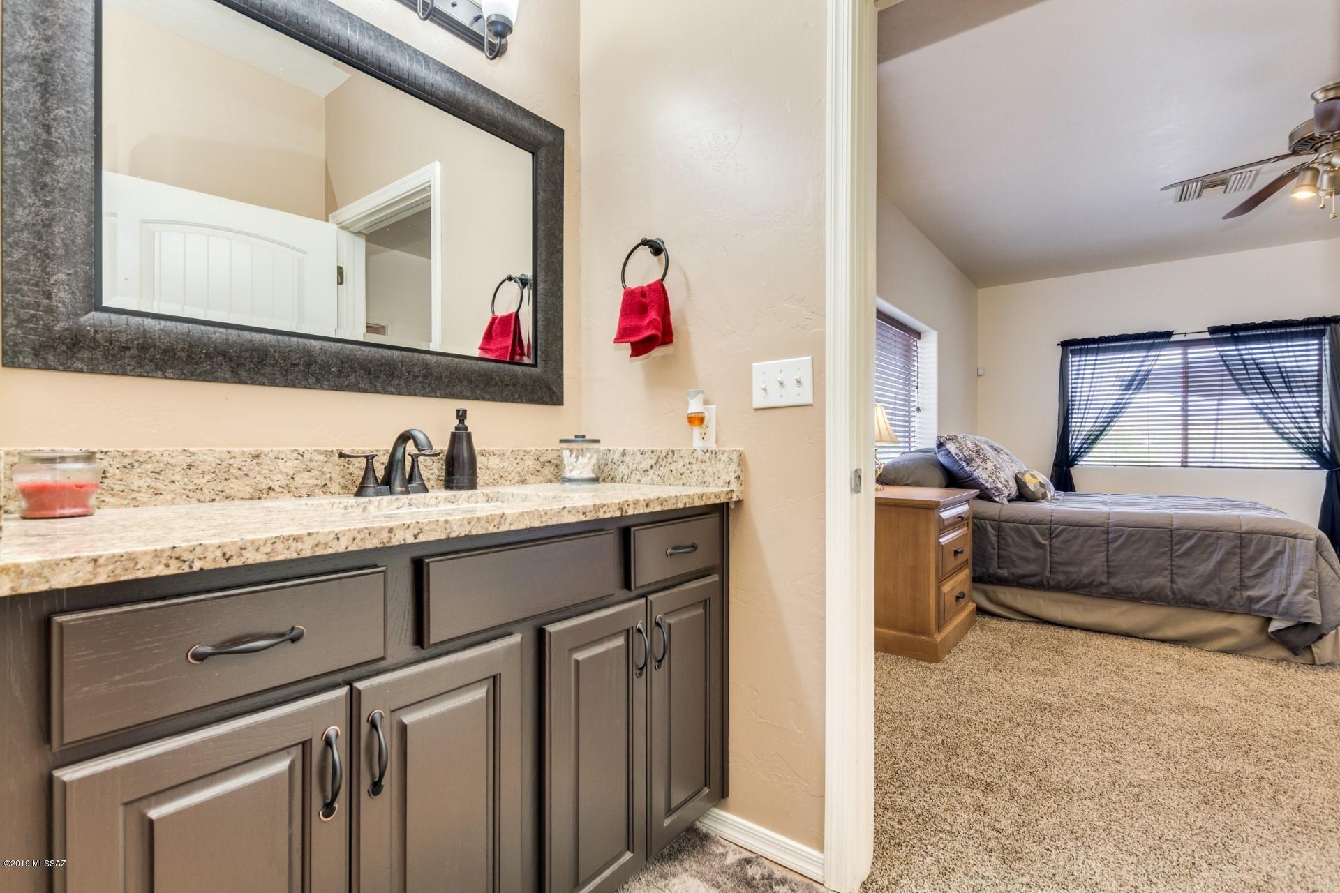 12586 West Mile Wide Road Tucson, AZ 85743 - Photo 15 of 39 Gallery Image 15