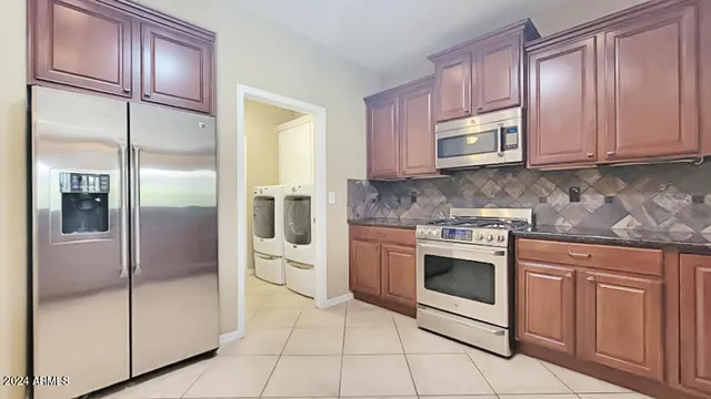 $2,450 | 26505 West Burnett Road, Buckeye, AZ 85396