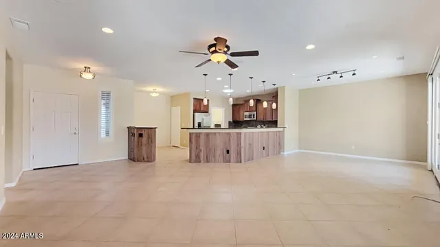 $2,450 | 26505 West Burnett Road, Buckeye, AZ 85396