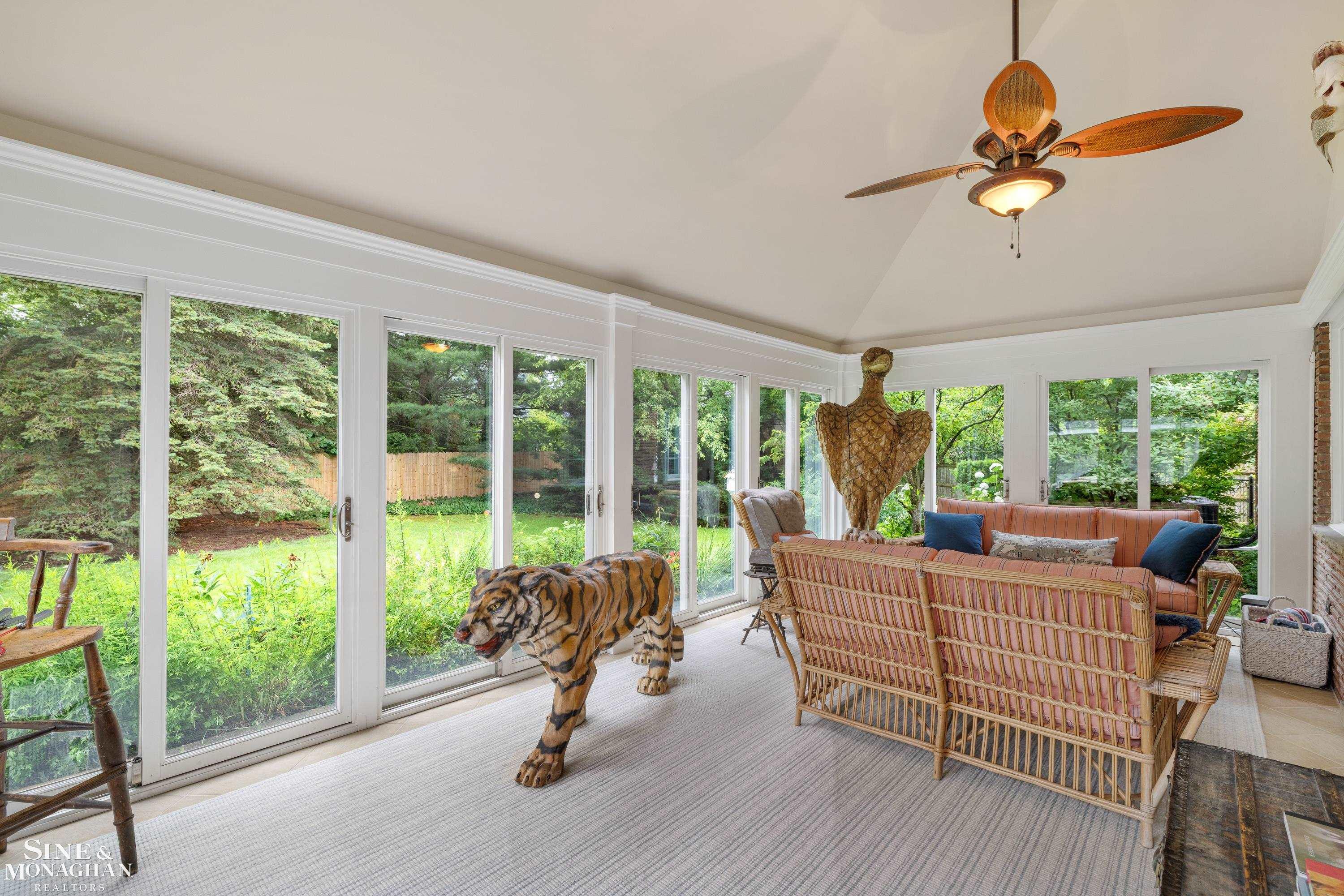 216 Ridge Road Grosse Pointe Farms, MI 48236 - Photo 15 of 50