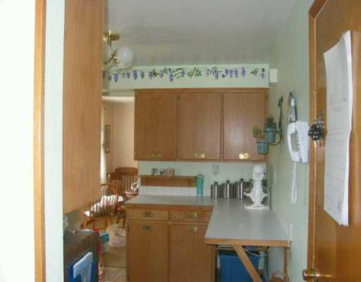 5083 Raintree Drive Whitehall, PA 15236 - Photo 3 of 7 Gallery Image 3