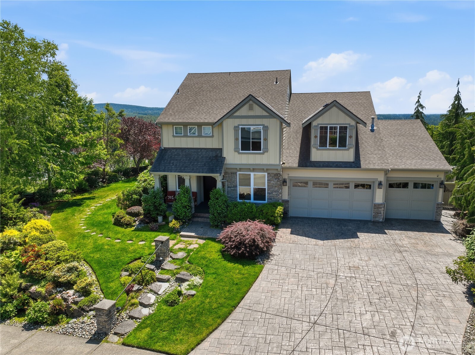 27773 254th Way Southeast Maple Valley, WA 98038 - Photo 2 of 40