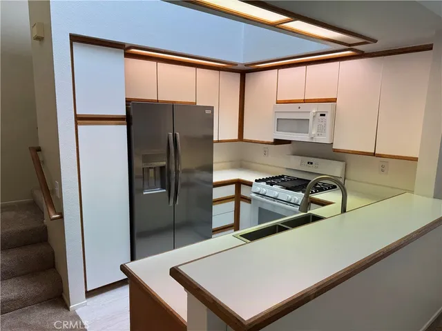 $3,100 | 54 Dianthus, Rancho Santa Margarita, CA 92688