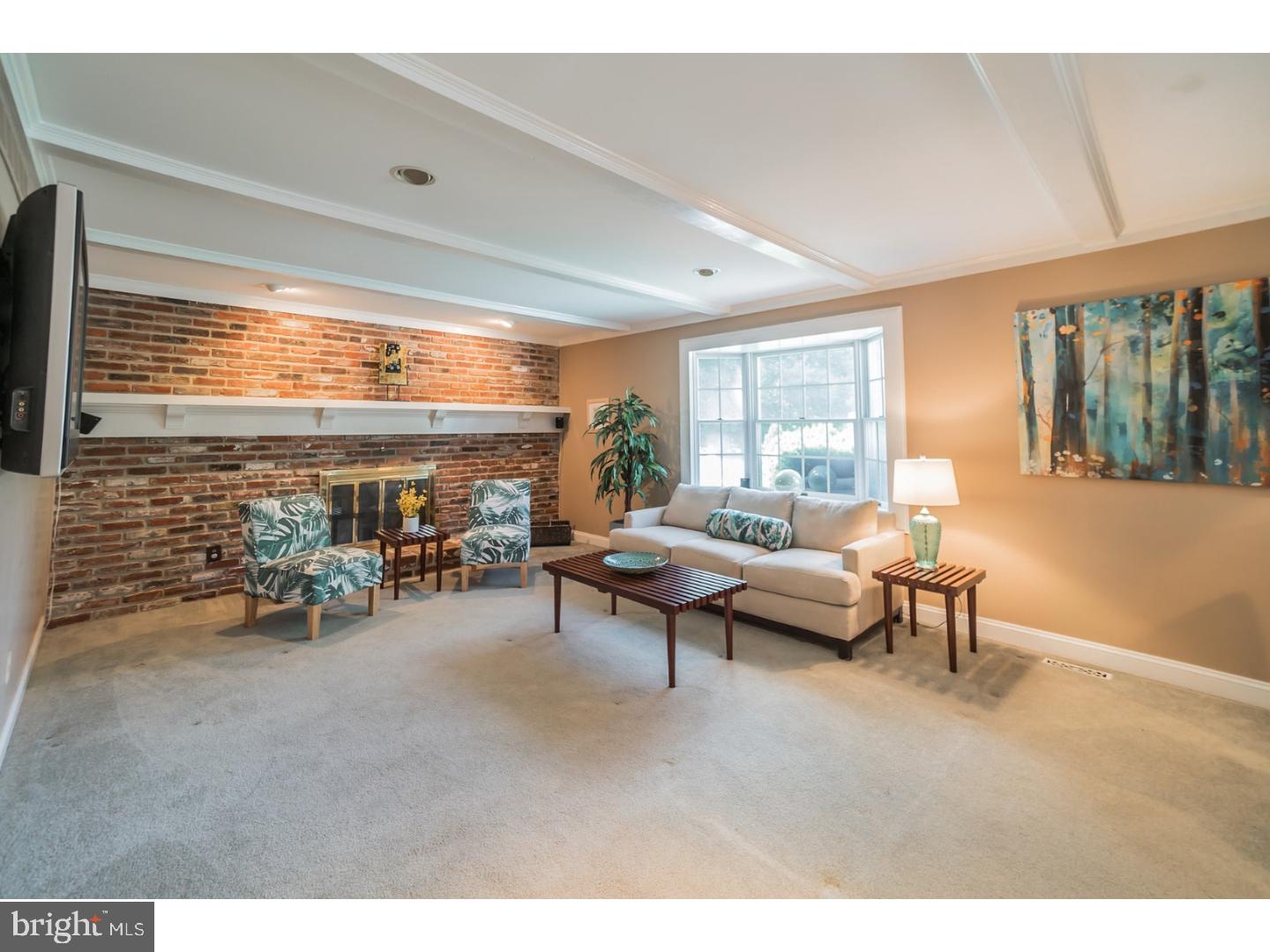 86 Euston Road South Marlton, NJ 08053 - Photo 8 of 25