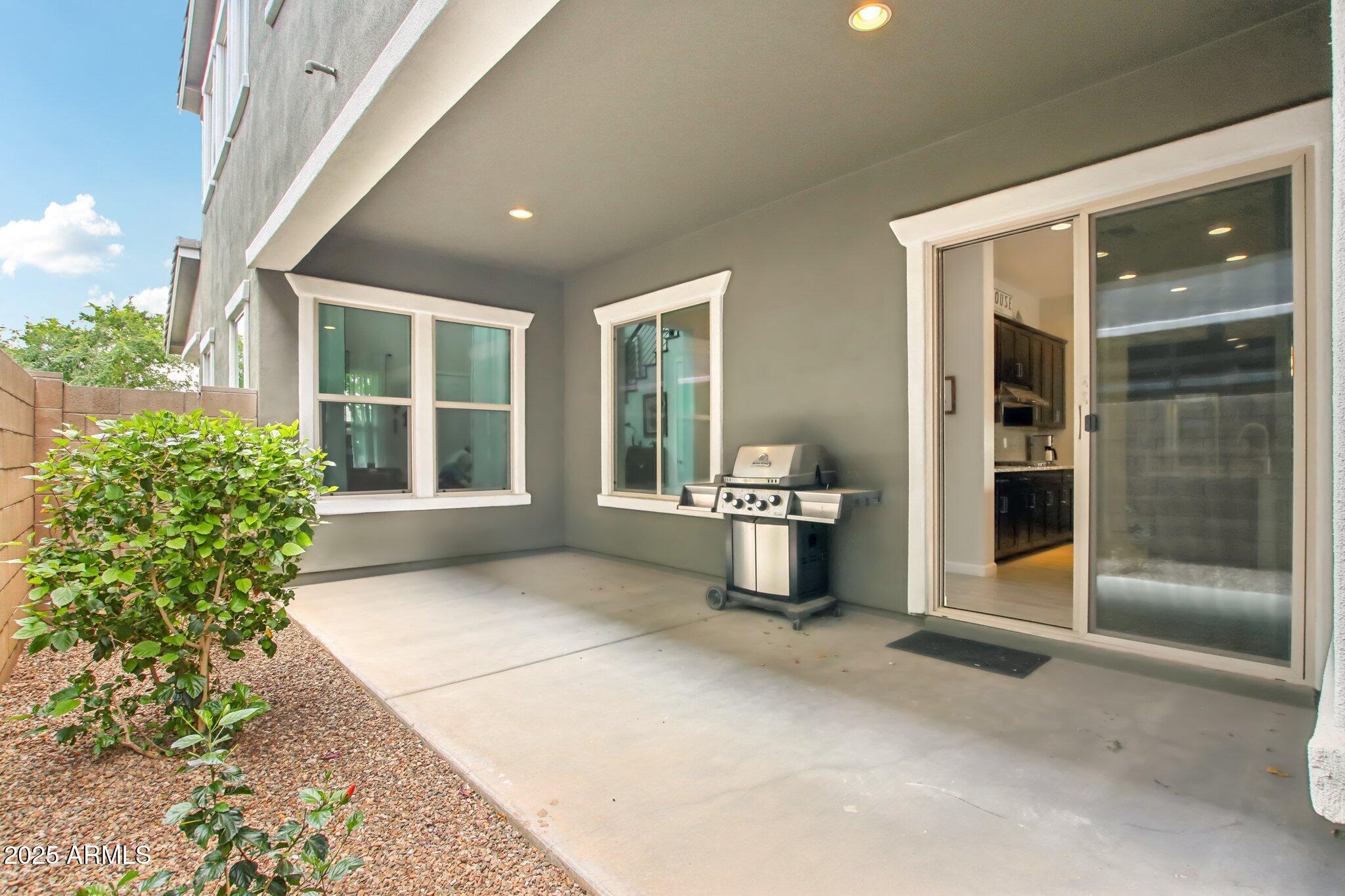 2942 East Appaloosa Road Gilbert, AZ 85296 - Photo 15 of 48 62-web-or-mls-E Appaloosa Rd-0605-062