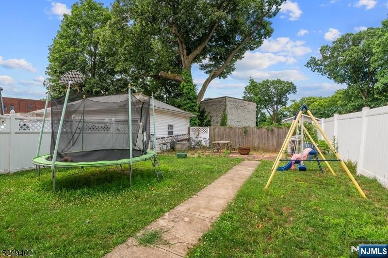 27 Donaldson Avenue Rutherford, NJ 07070 - Photo 18 of 18