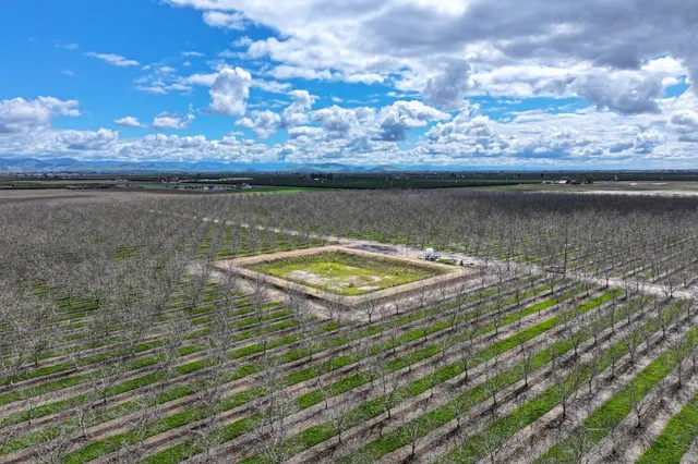 $4,095,000 | 18995 Ave 232, Lindsay, CA 93247