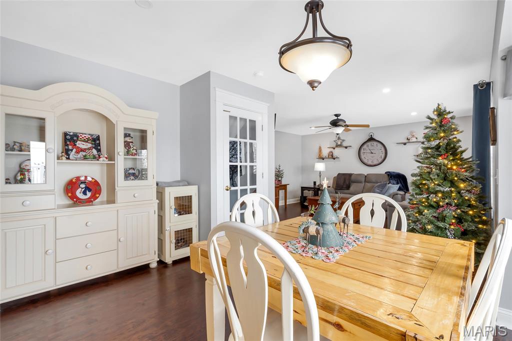 224 Micah's Way Columbia, IL 62236 - Photo 13 of 60