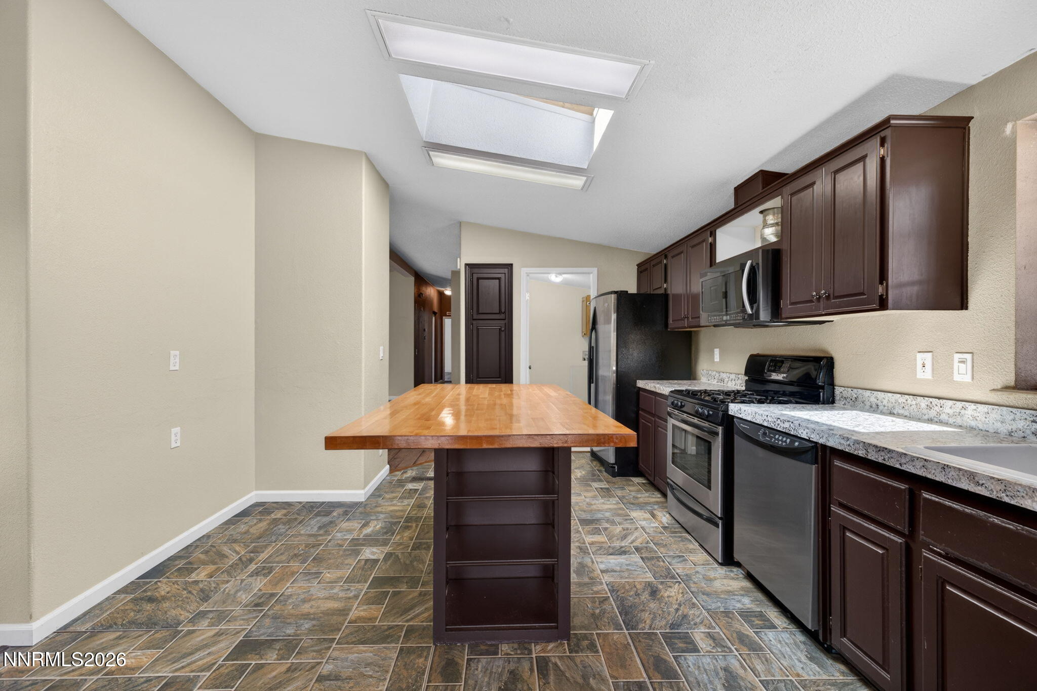 172 Rose Peak Road Dayton, NV 89403 - Photo 22 of 56 22-web-or-mls-172 Rose Peak-22