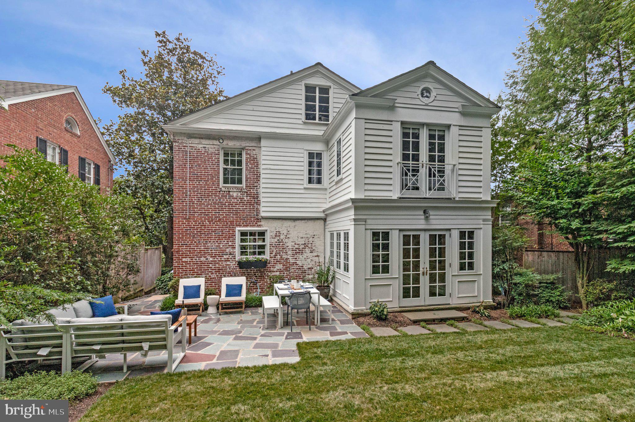 4745 Reservoir Road Northwest Washington, DC 20007 - Photo 26 of 47 Outdoor oasis.