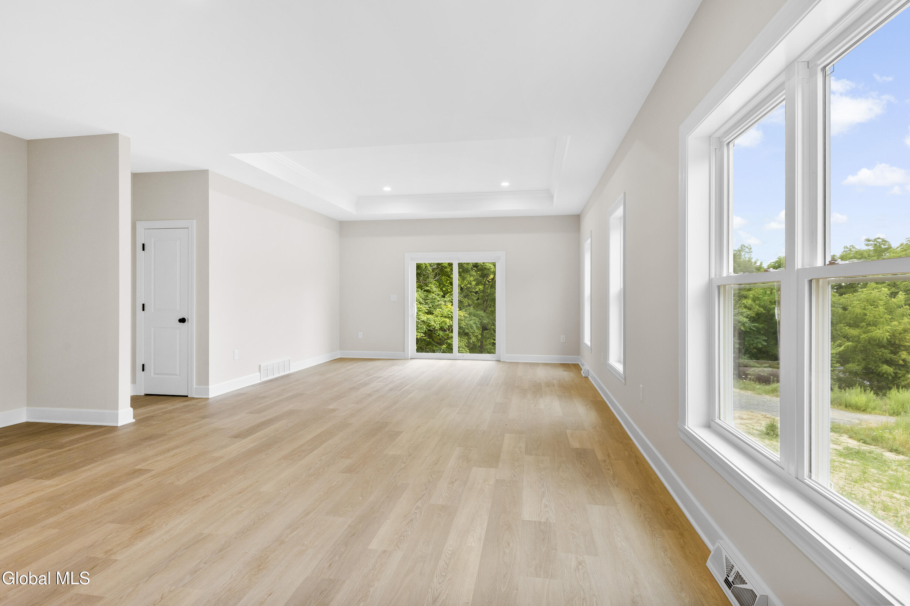 227 Cemetery Road Troy, NY 12182 - Photo 17 of 32 14-IMG_9465