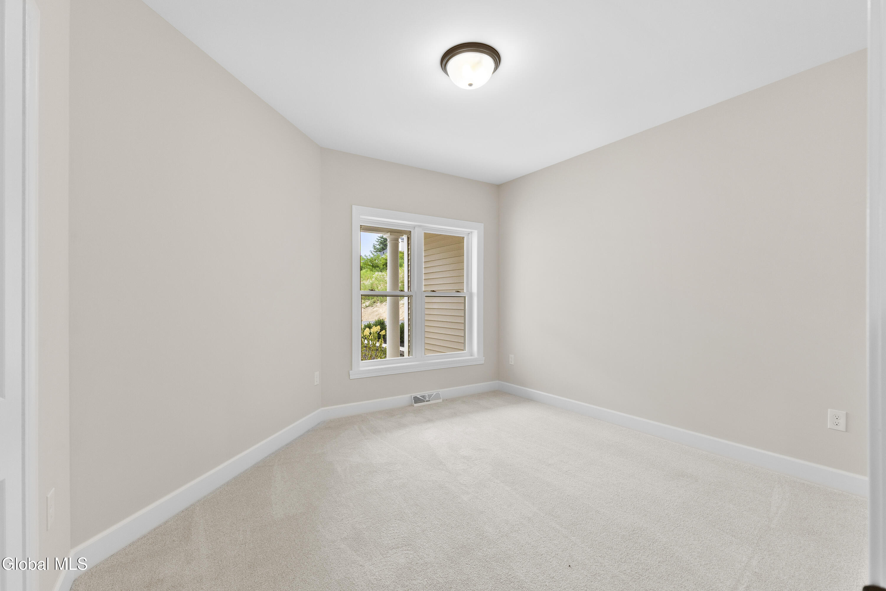 227 Cemetery Road Troy, NY 12182 - Photo 28 of 32 24-IMG_9558