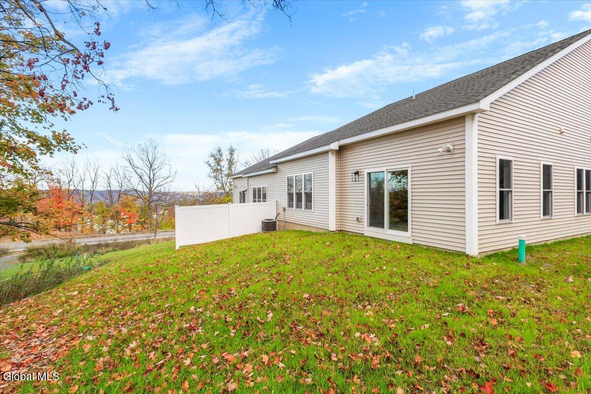 227 Cemetery Road Troy, NY 12182 - Photo 6 of 32 16-MW2_8613