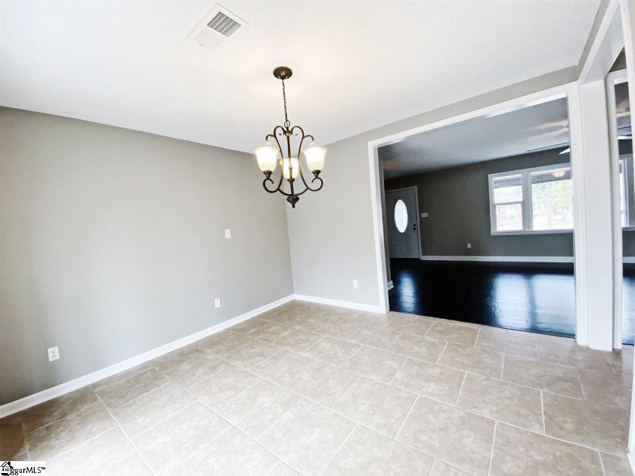 7 Dallas Street Inman, SC 29349 - Photo 9 of 25