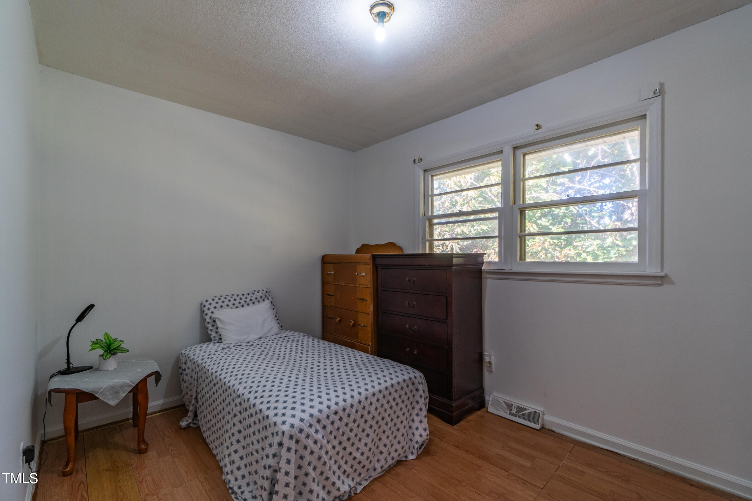 2414 Buckingham Road Burlington, NC 27217 - Photo 20 of 33 DSC08057-HDR