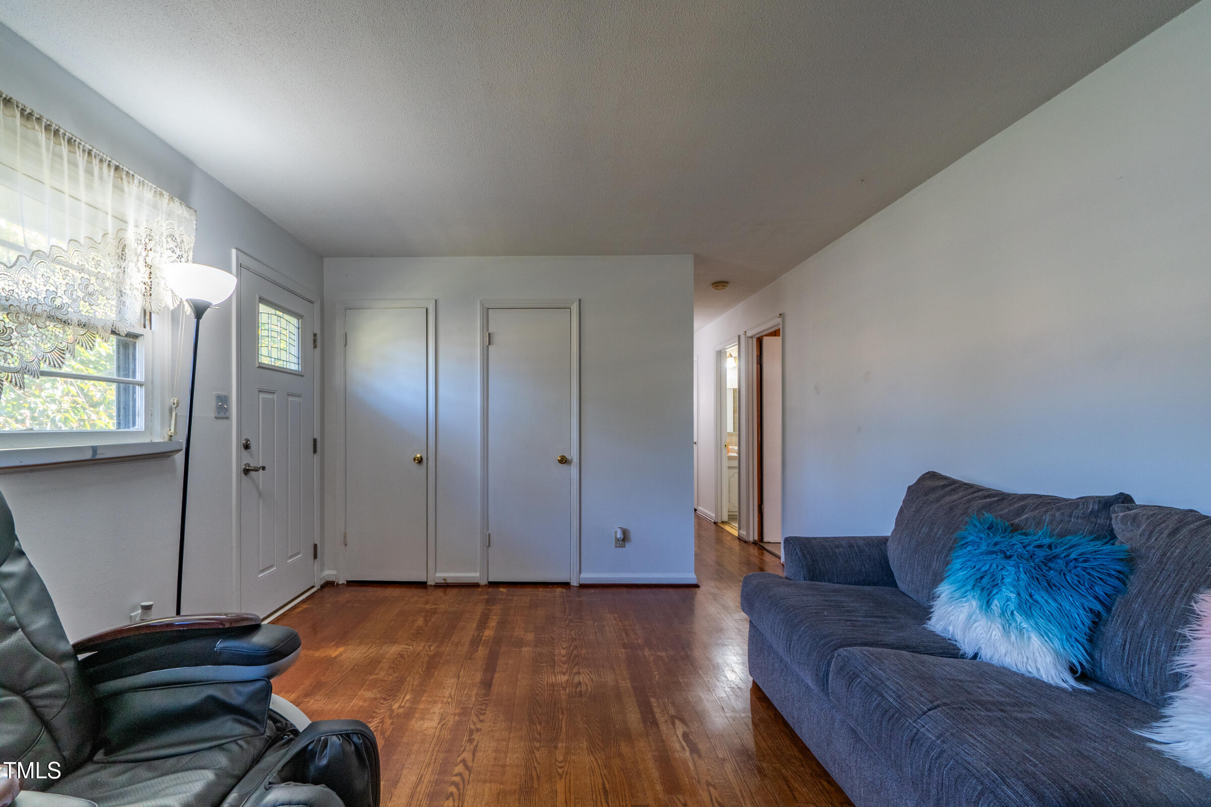 2414 Buckingham Road Burlington, NC 27217 - Photo 6 of 33 DSC08024-HDR