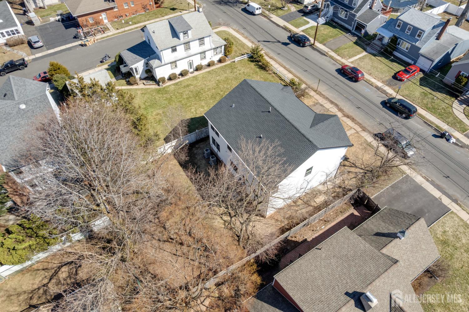 662 Summit Road Union, NJ 07083 - Photo 28 of 33