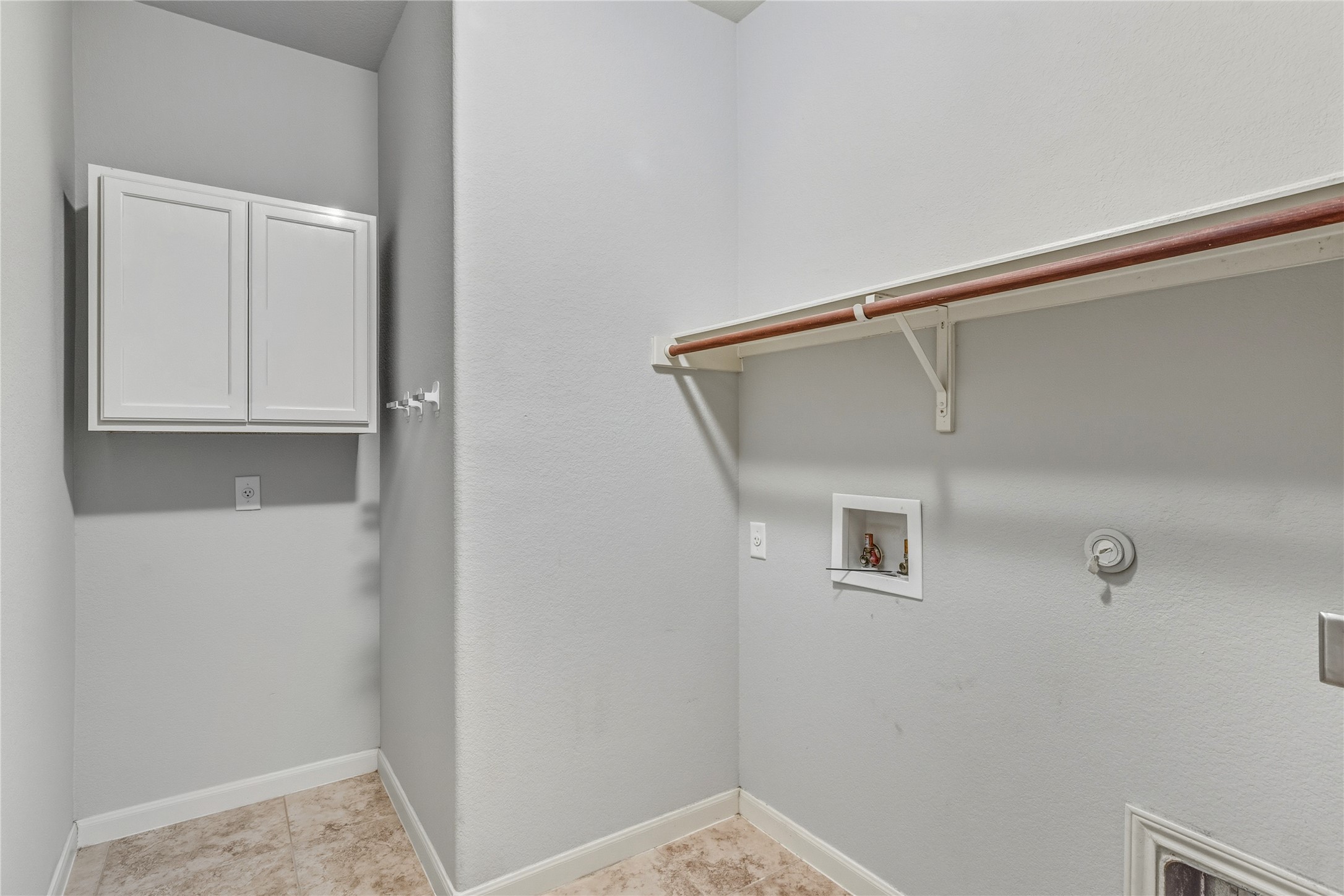 4640 Tiddle Lane Pflugerville, TX 78660 - Photo 11 of 35