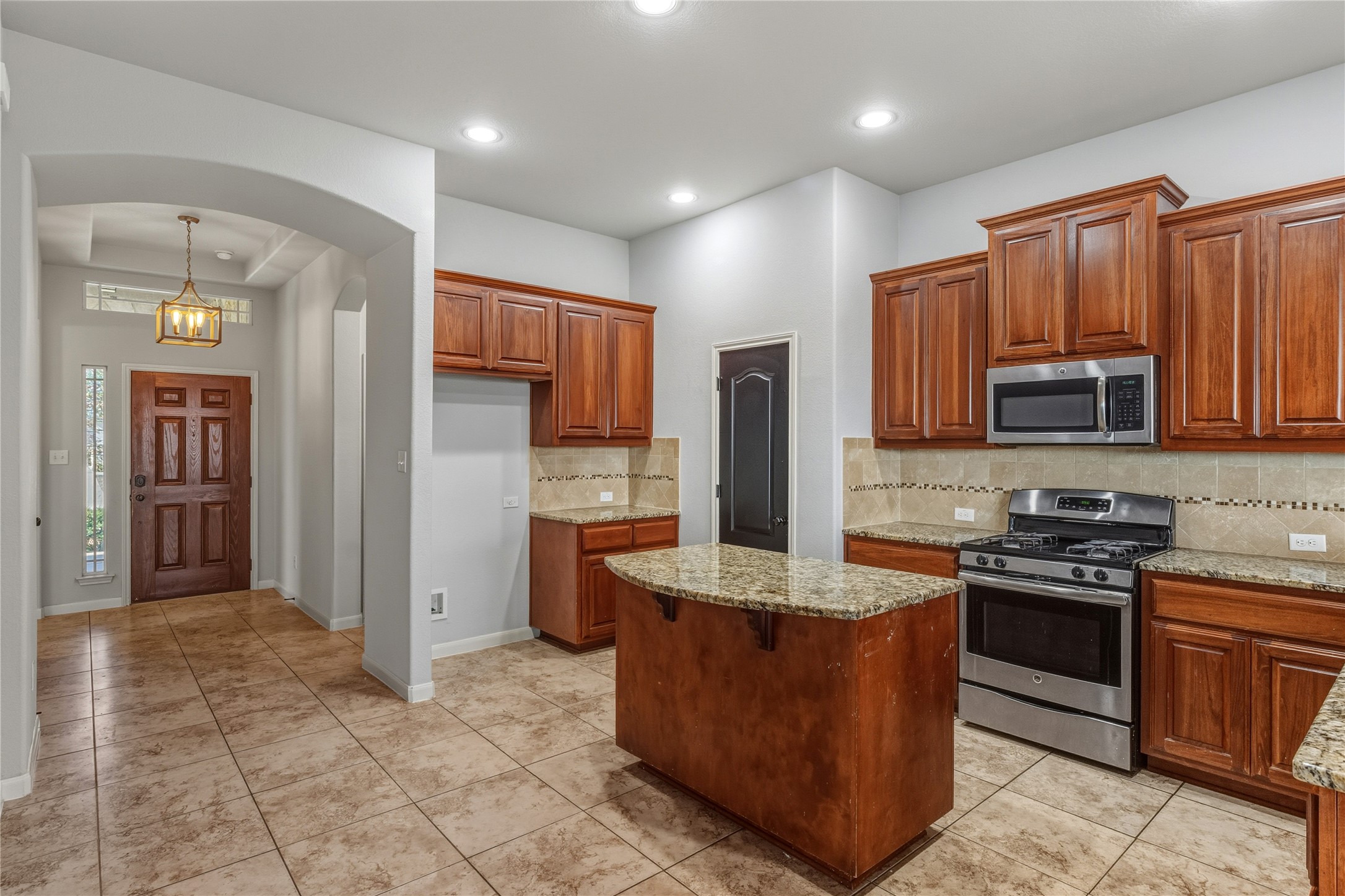4640 Tiddle Lane Pflugerville, TX 78660 - Photo 15 of 35