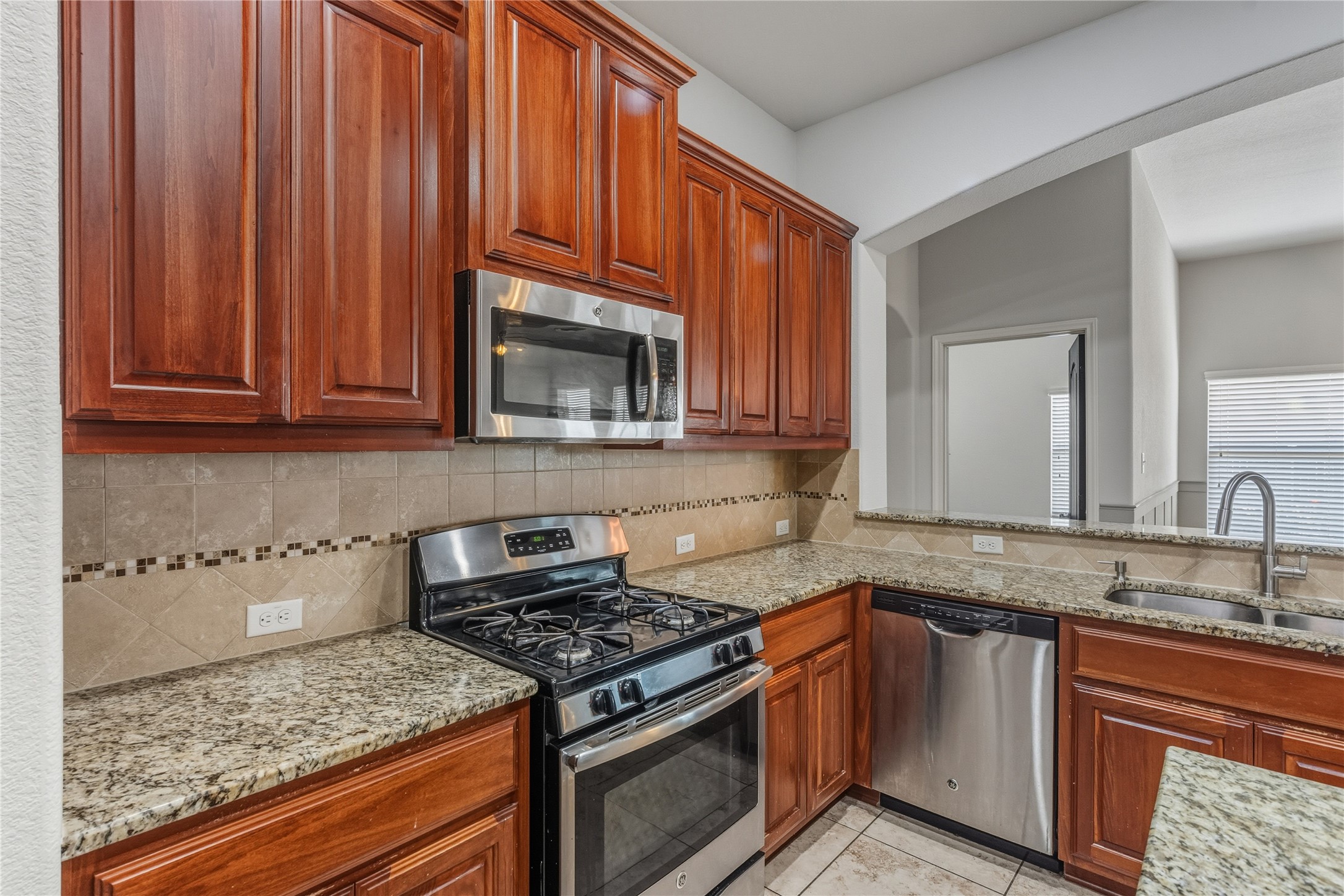 4640 Tiddle Lane Pflugerville, TX 78660 - Photo 17 of 35