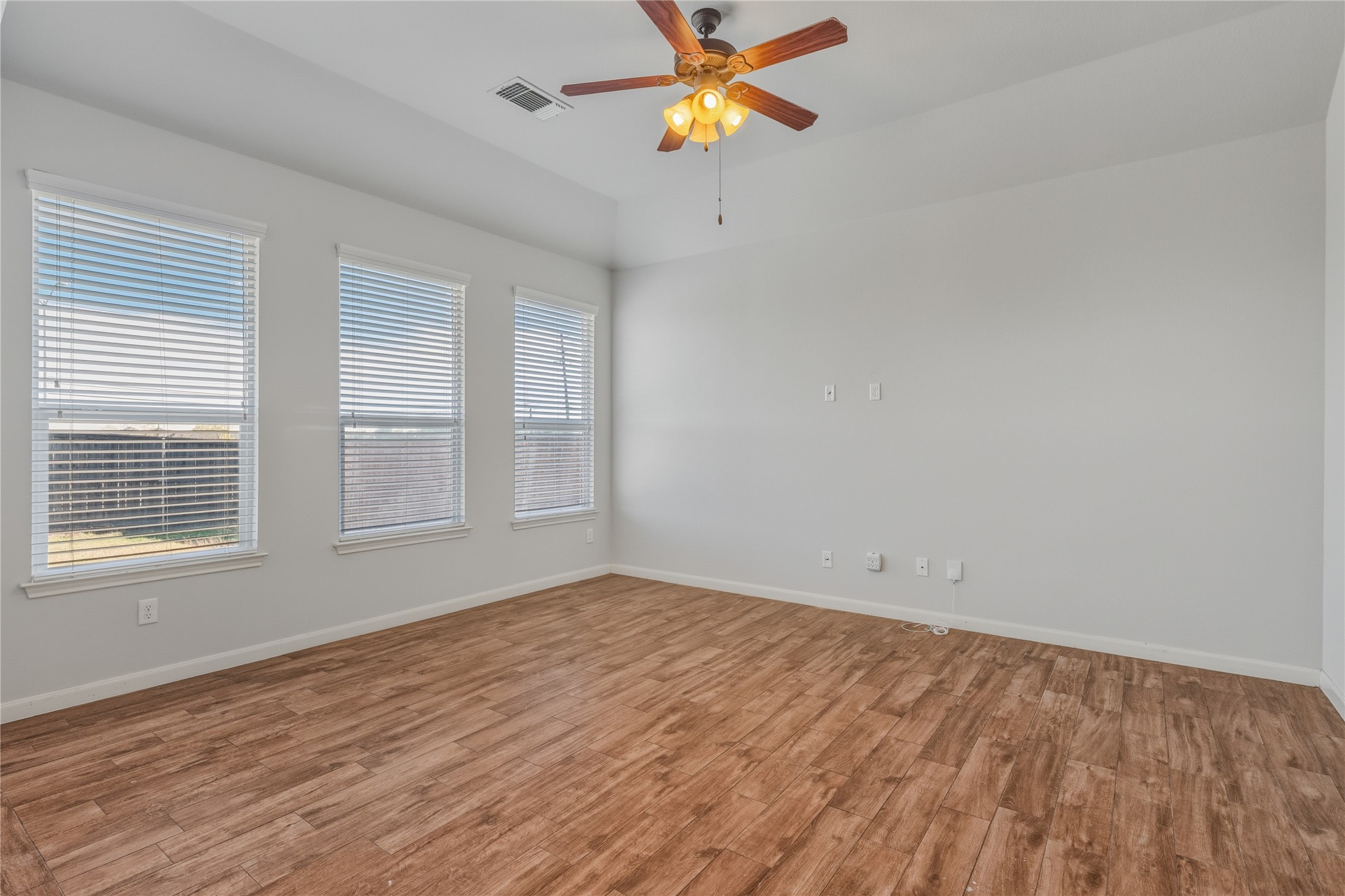 4640 Tiddle Lane Pflugerville, TX 78660 - Photo 22 of 35