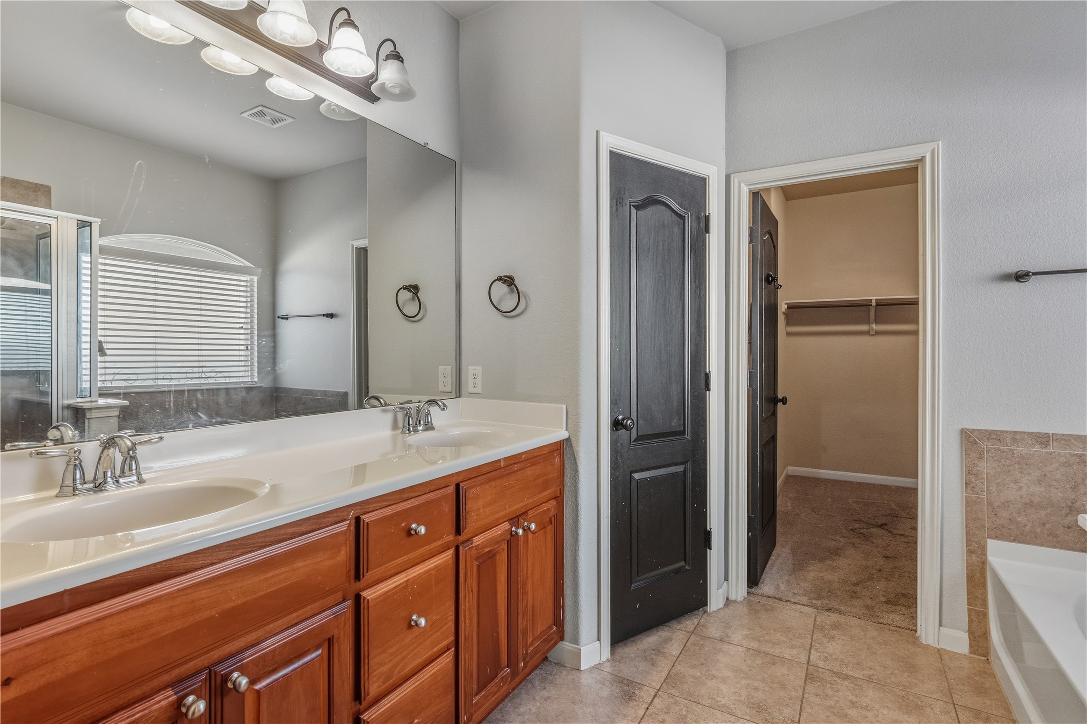4640 Tiddle Lane Pflugerville, TX 78660 - Photo 29 of 35