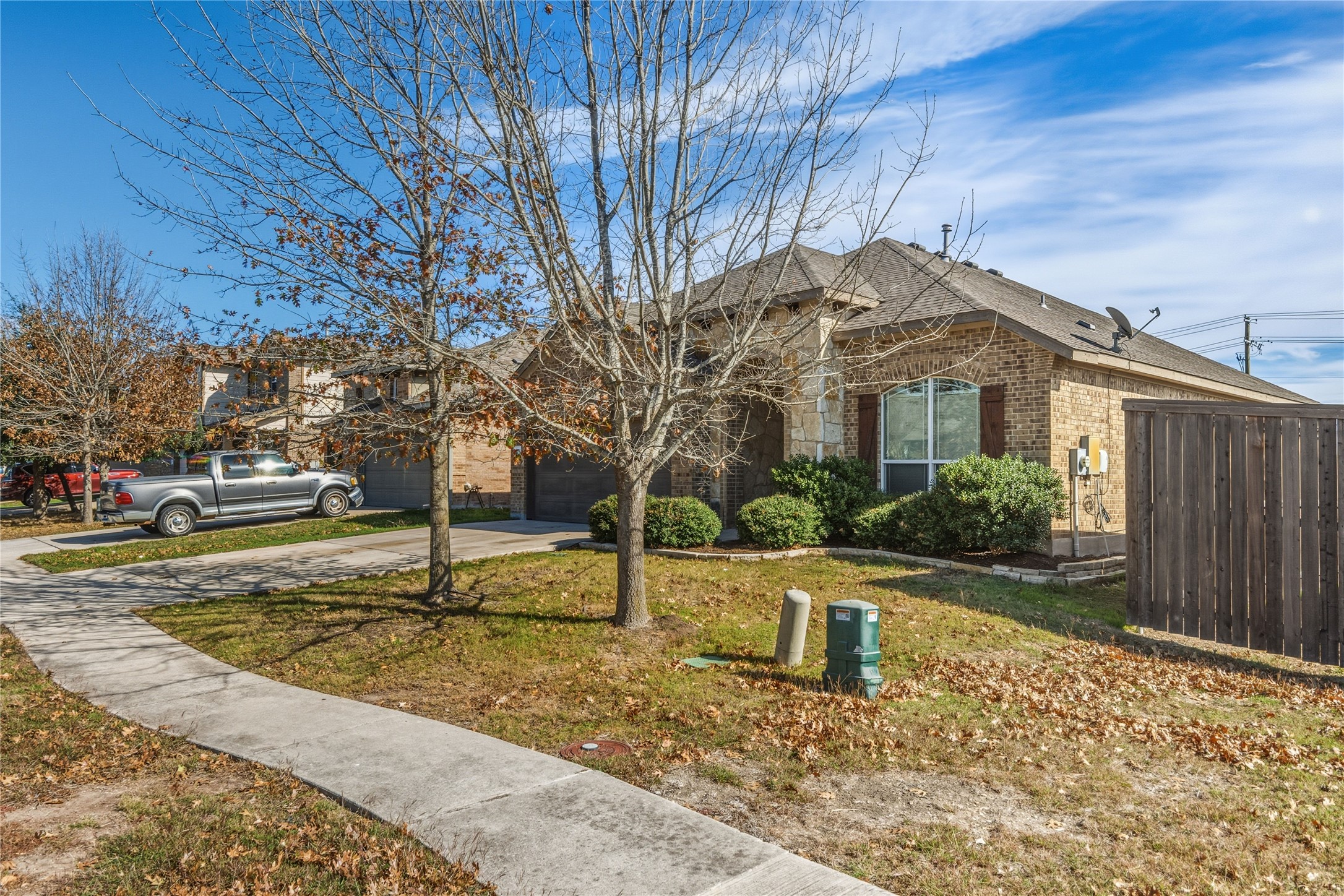 4640 Tiddle Lane Pflugerville, TX 78660 - Photo 3 of 35