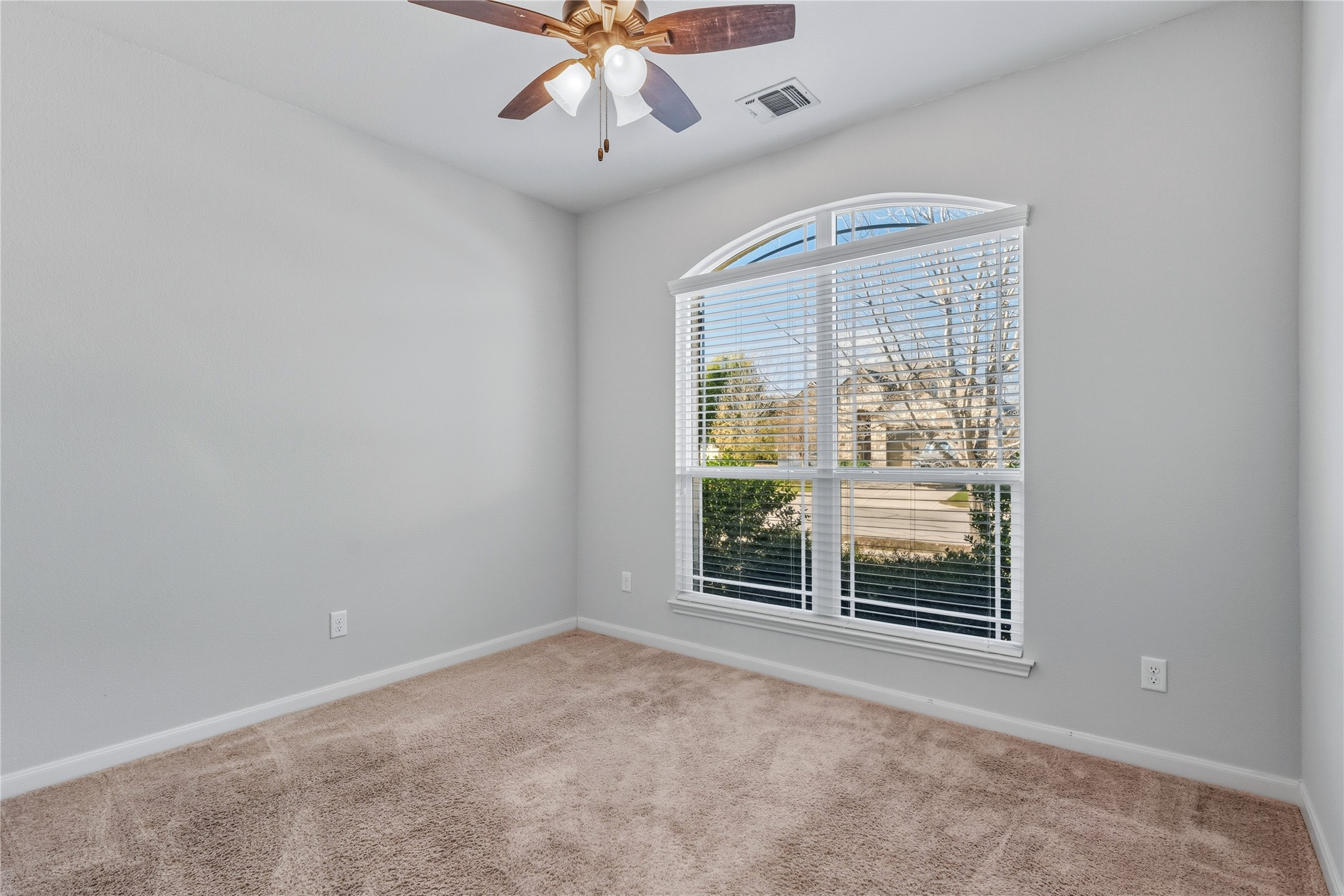4640 Tiddle Lane Pflugerville, TX 78660 - Photo 6 of 35