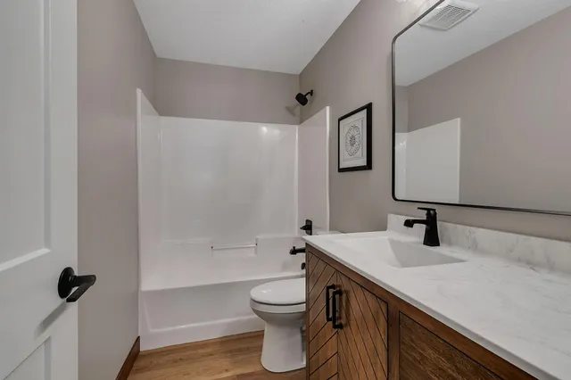 $324,900 | 1699 39th Street South, St. Cloud, MN 56301