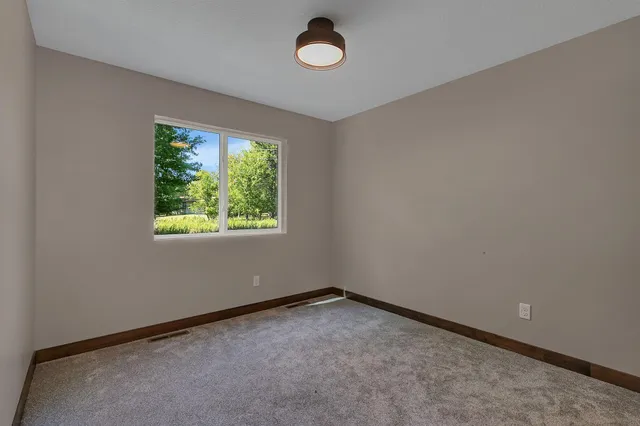 $324,900 | 1699 39th Street South, St. Cloud, MN 56301