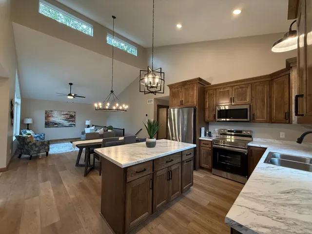 $324,900 | 1699 39th Street South, St. Cloud, MN 56301