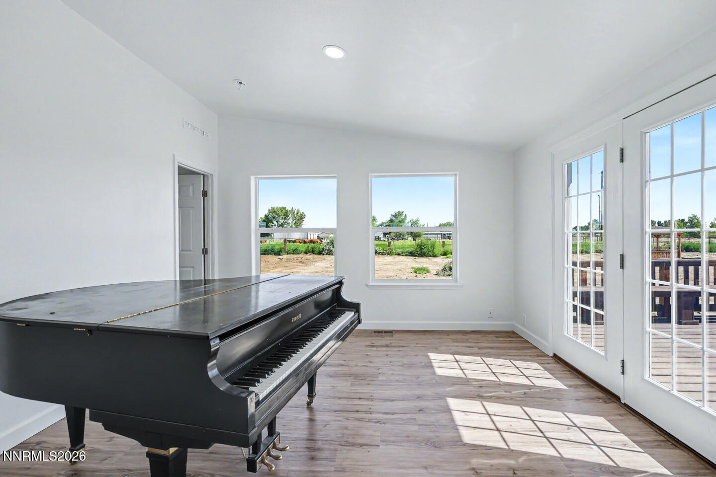 5285 Allegre Lane Fallon, NV 89406 - Photo 9 of 27 9