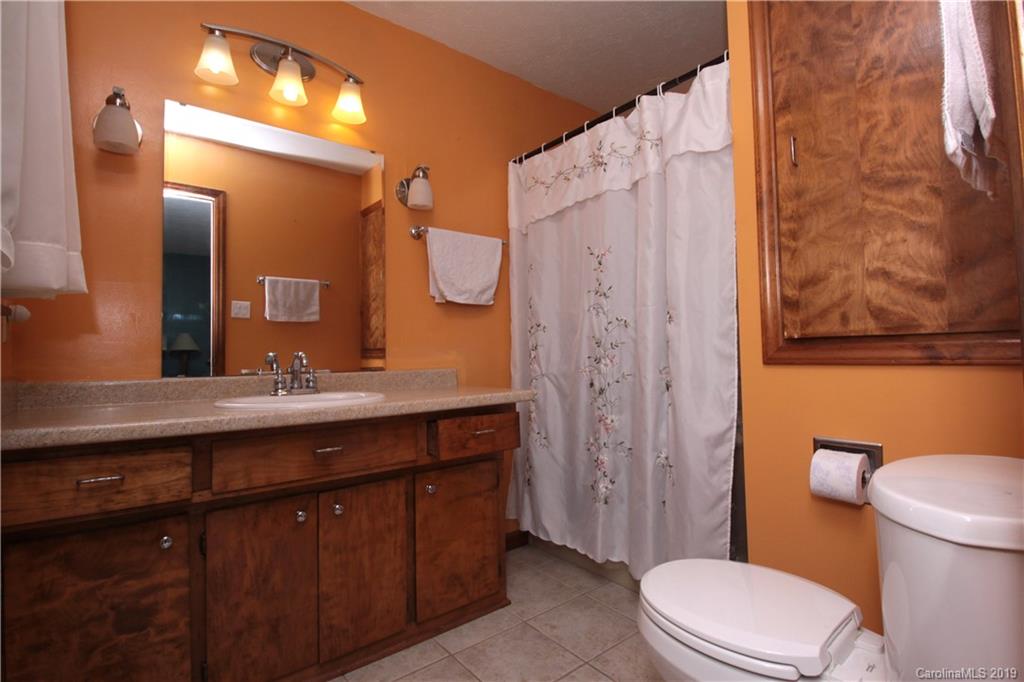 555 South Country Club Road Brevard, NC 28712 - Photo 13 of 21 Gallery Image 13