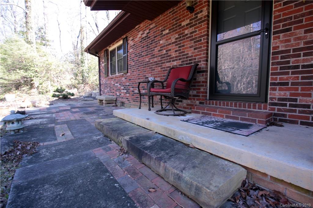 555 South Country Club Road Brevard, NC 28712 - Photo 17 of 21 Gallery Image 17