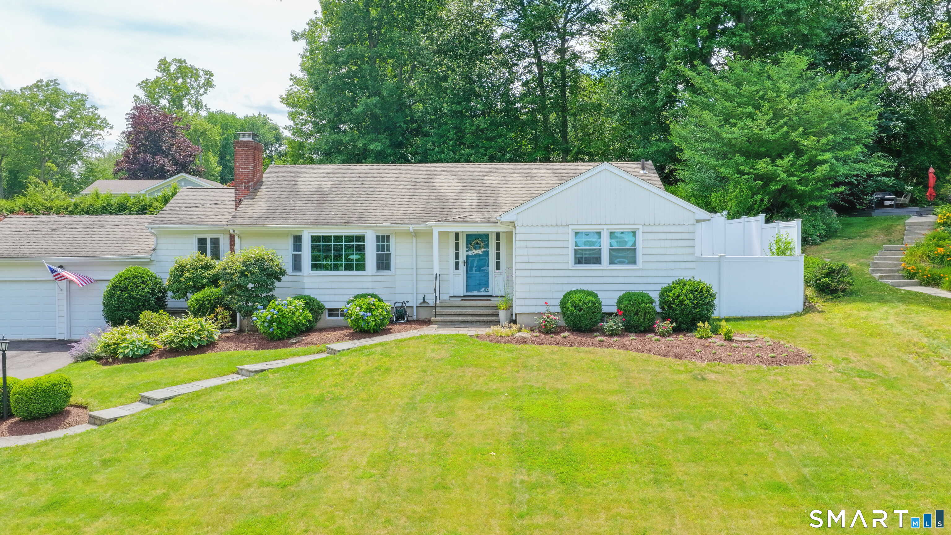 361 Lockwood Road Fairfield, CT 06825 - Photo 33 of 33