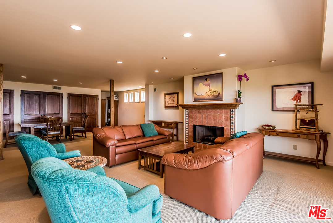 7203 Rindge Avenue Playa del Rey, CA 90293 - Photo 15 of 27