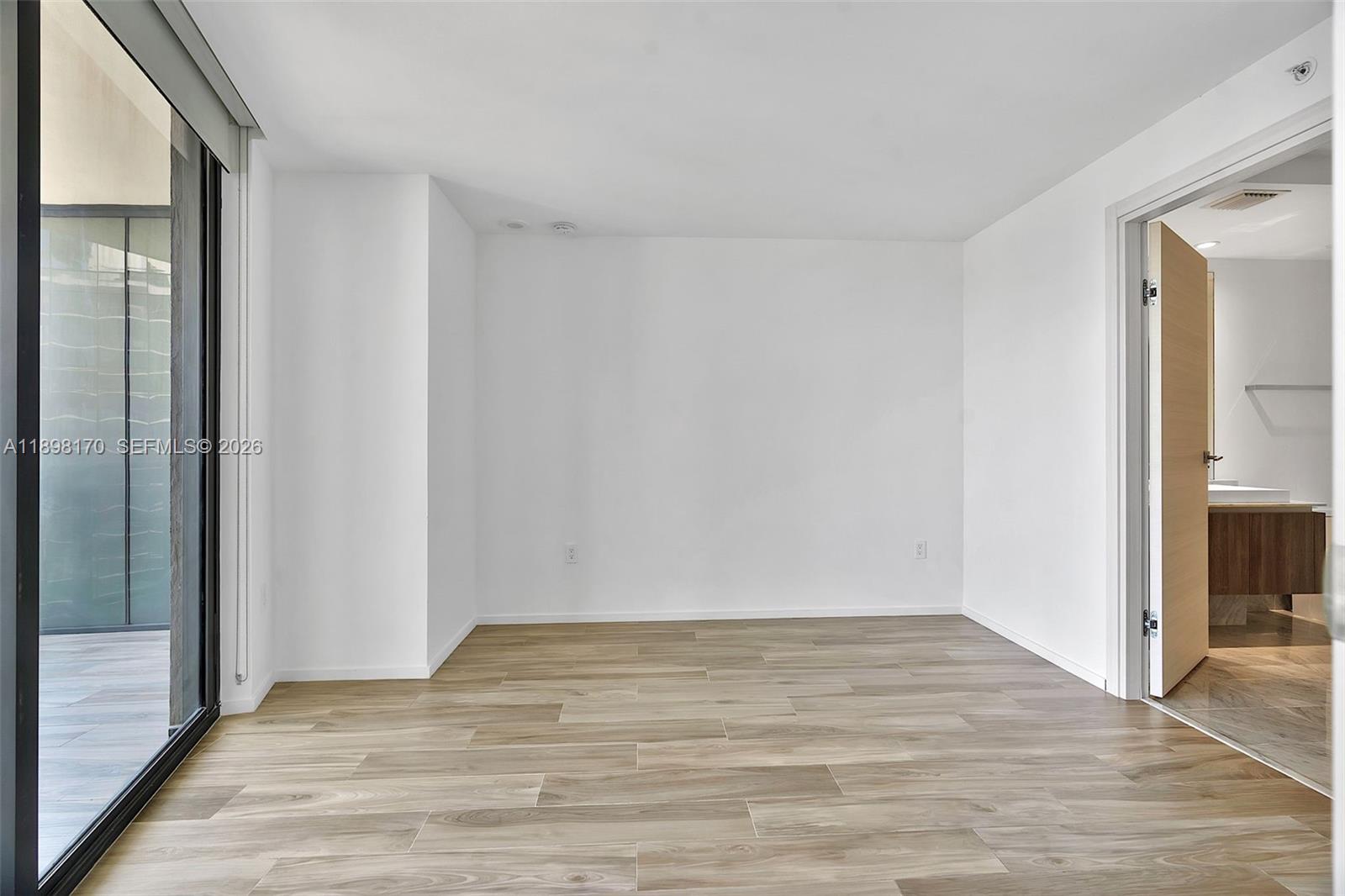 801 South Miami Avenue, Unit 4404 Miami, FL 33131 - Photo 16 of 37 a view of an empty room